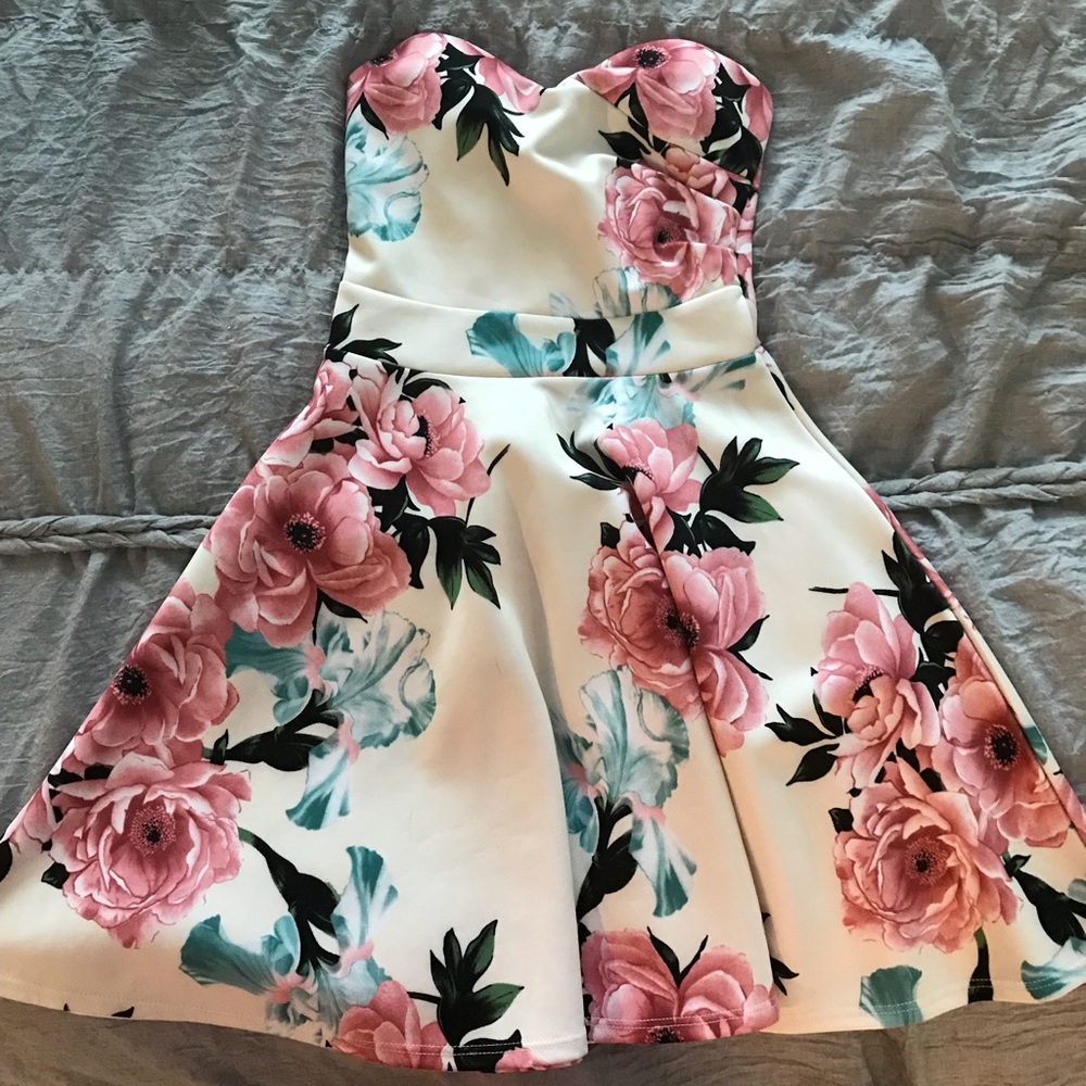 Flowery dress